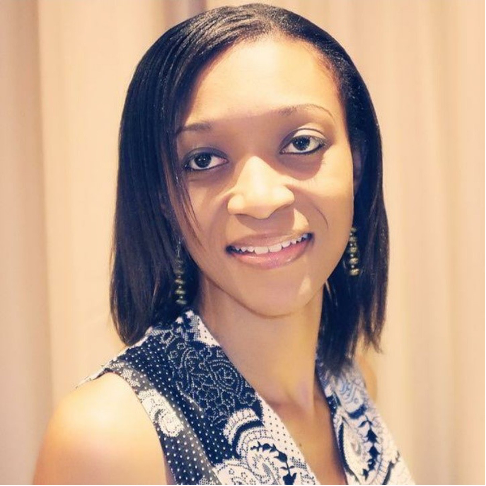 Dr. Lona Mwenda